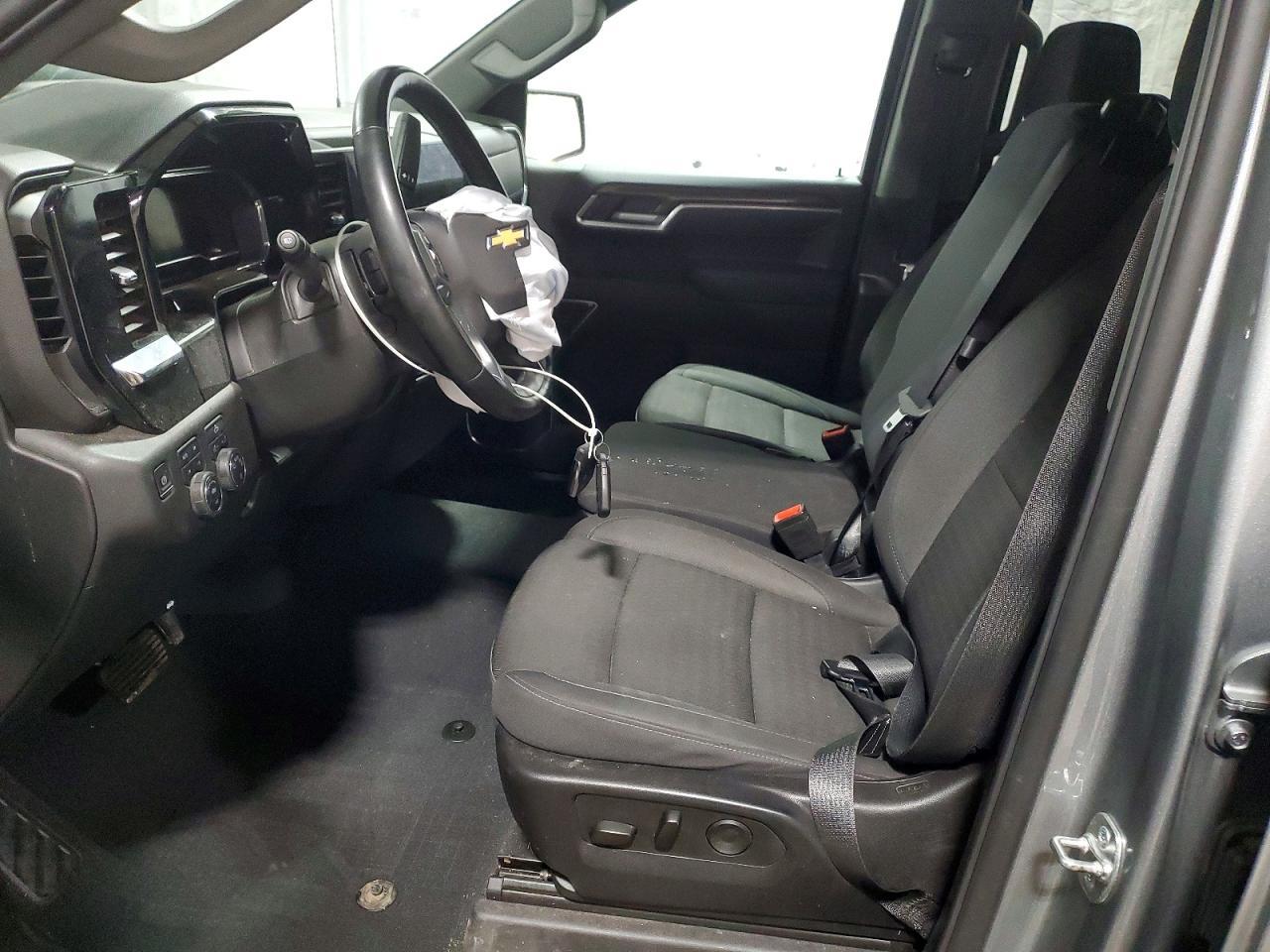 2025 Chevrolet Silverado K1500 LT