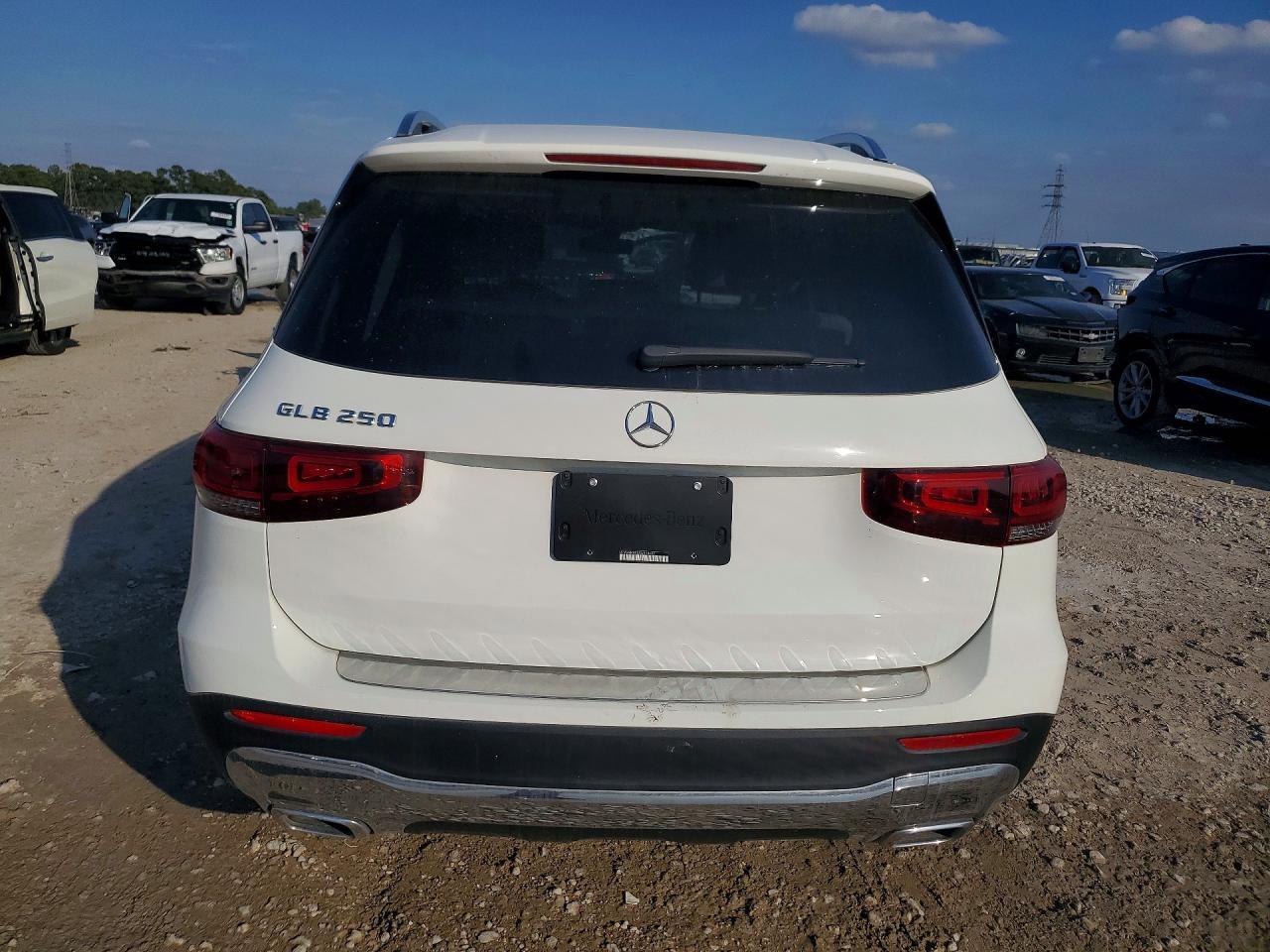 2022 Mercedes-Benz Glb 250