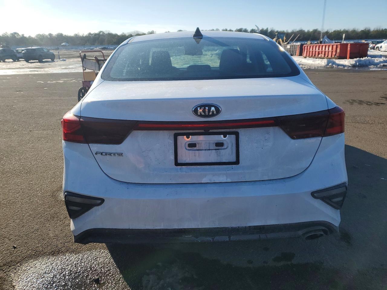 2021 KIA Forte fe