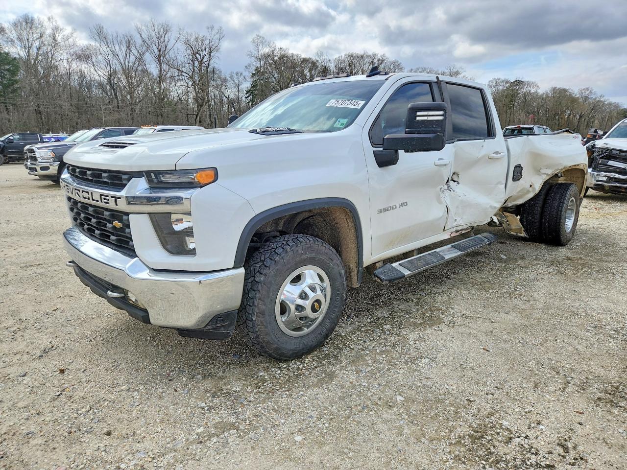 2022 Chevrolet Silverado K3500 LT