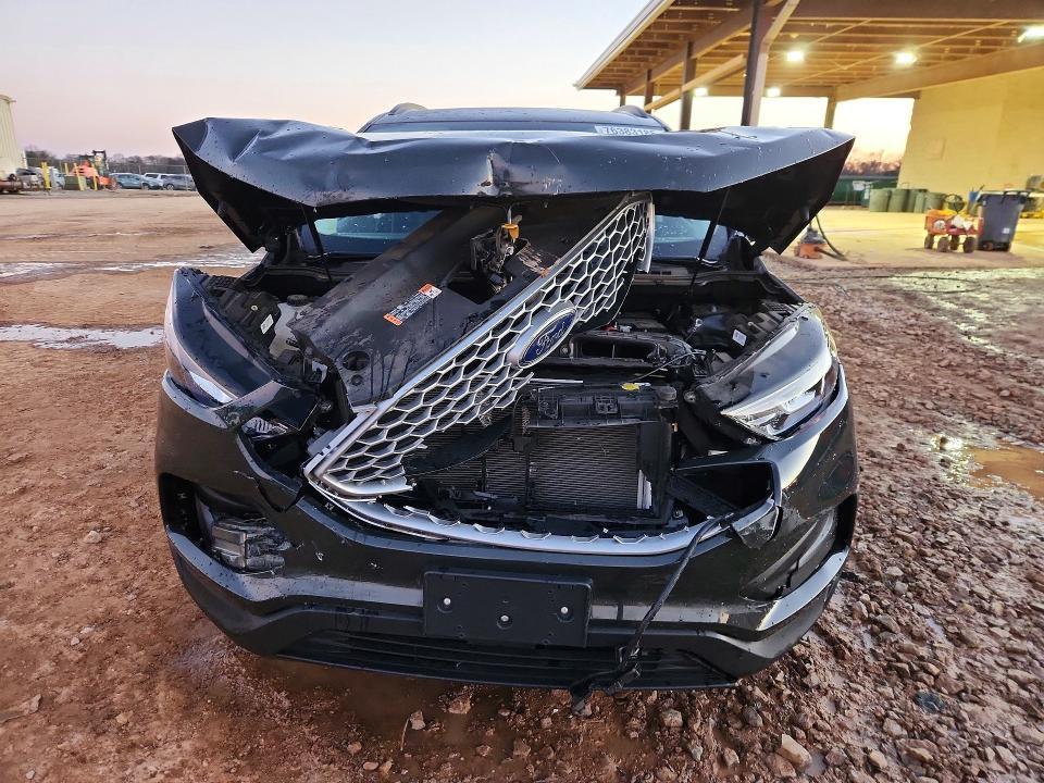 2024 Ford Edge se
