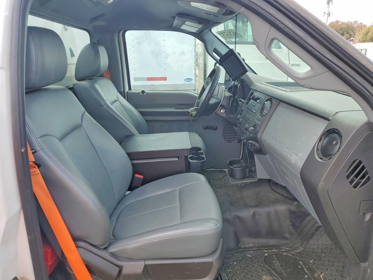 2013 Ford F350 Utility / Service Truck