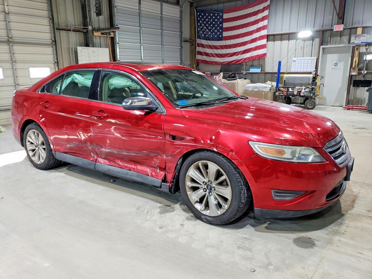2010 Ford Taurus Limited