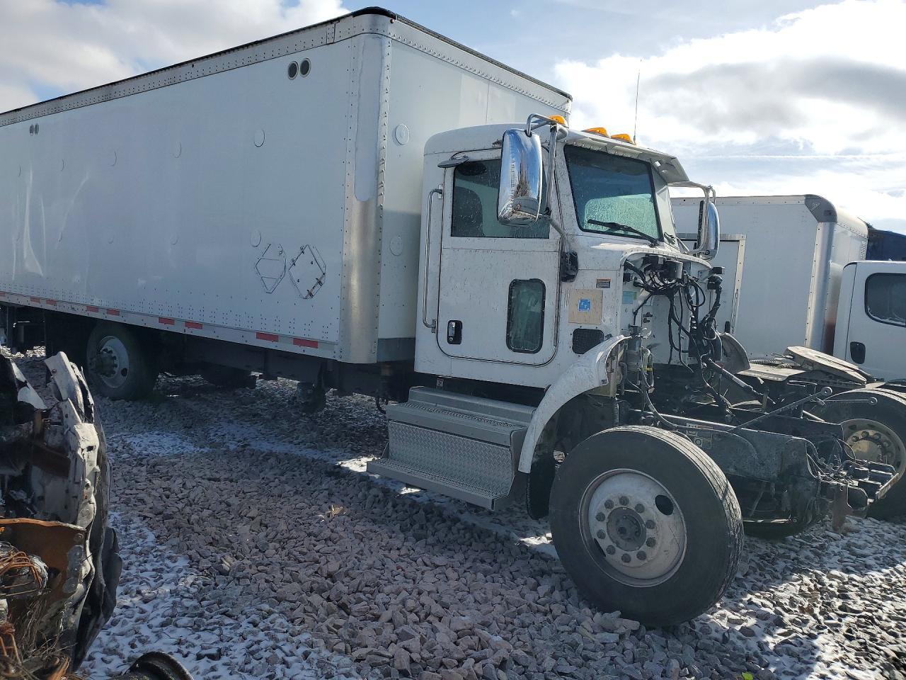 2019 Ptrb 2019 Peterbilt 348