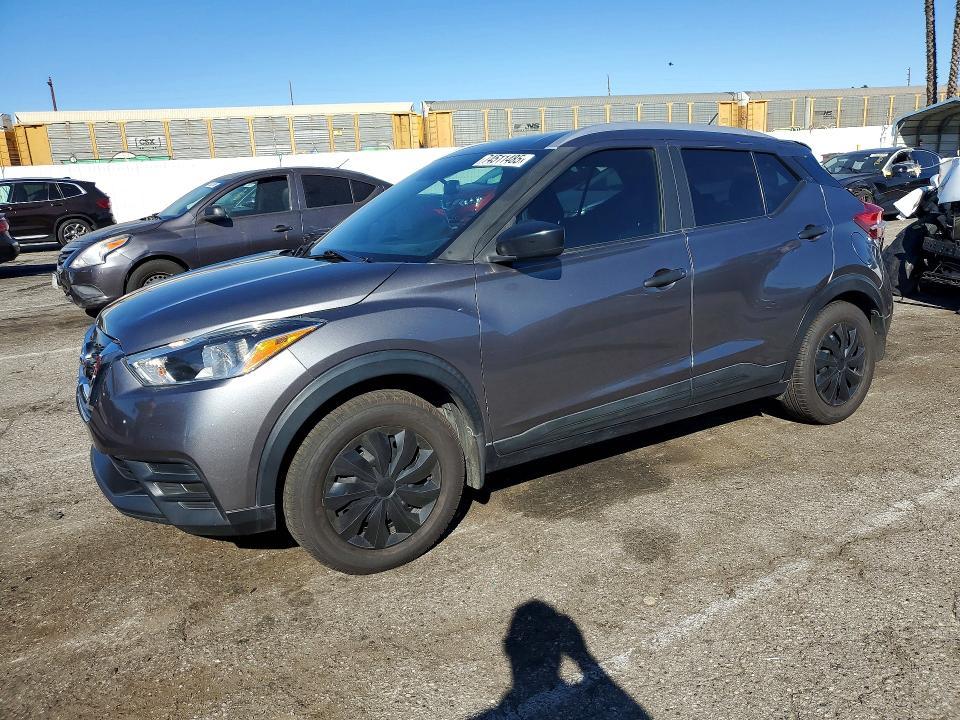 2018 Nissan Kicks s