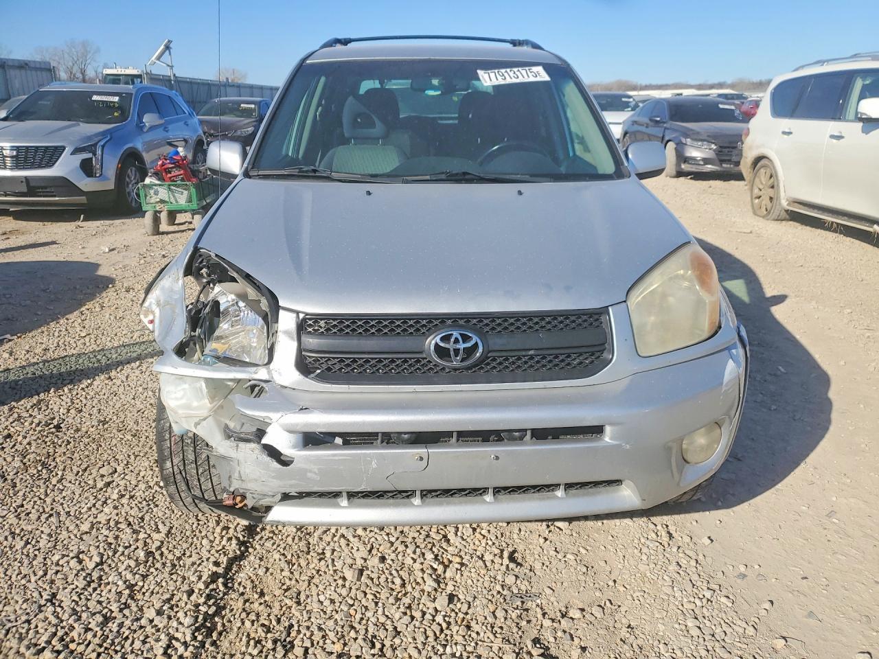 2005 Toyota Rav4 Base