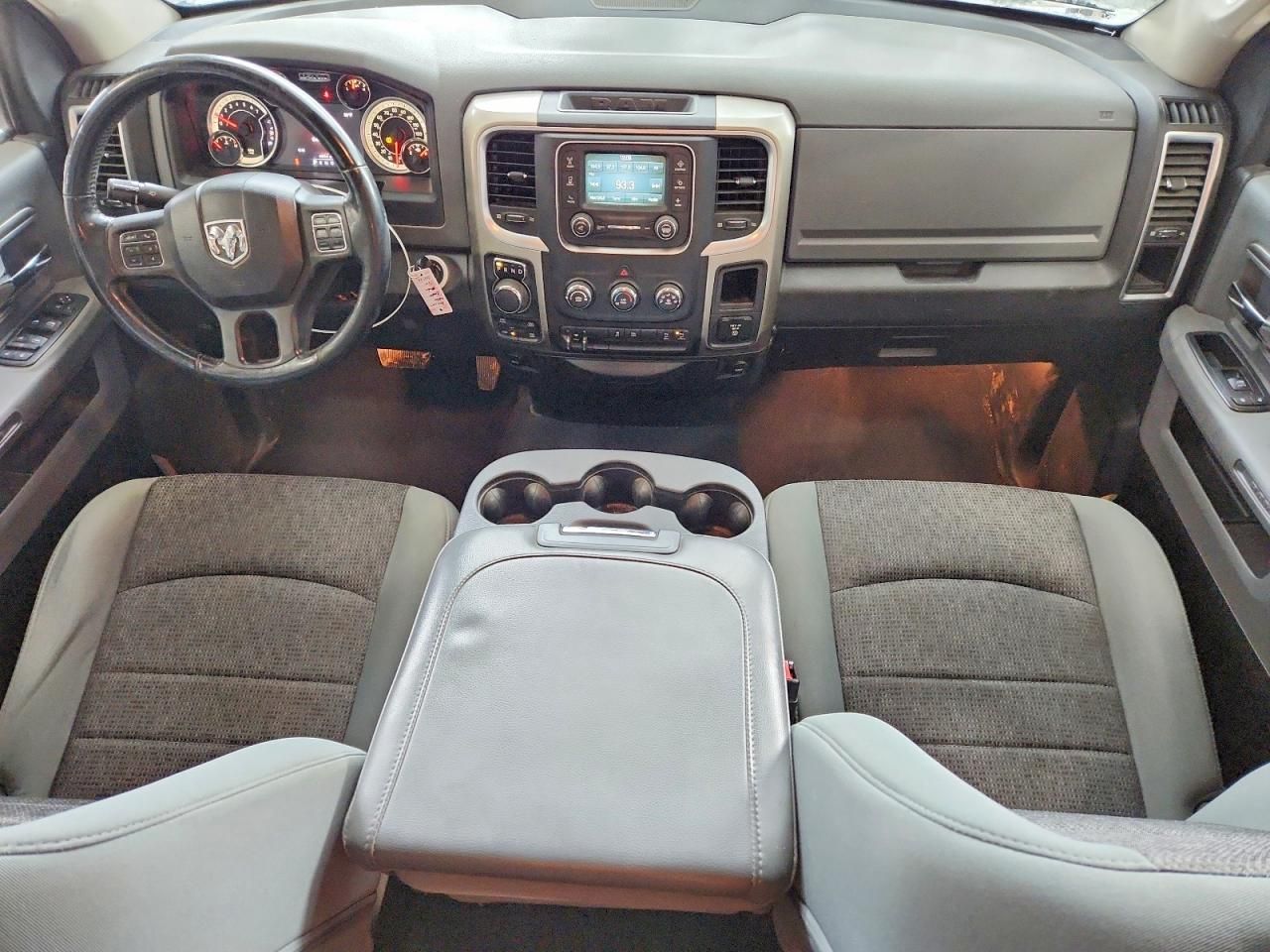 2014 Dodge Ram 1500 slt