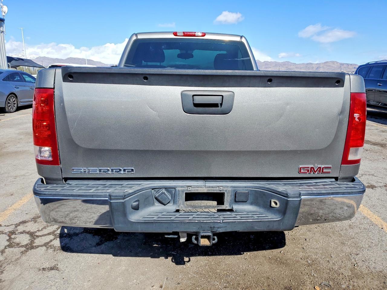 2007 GMC New Sierra C1500 Classic