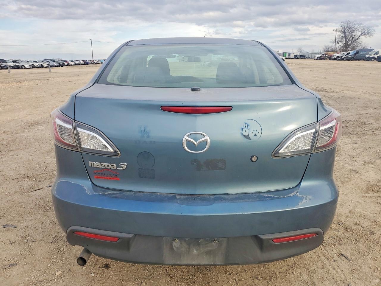 2011 Mazda 3 I