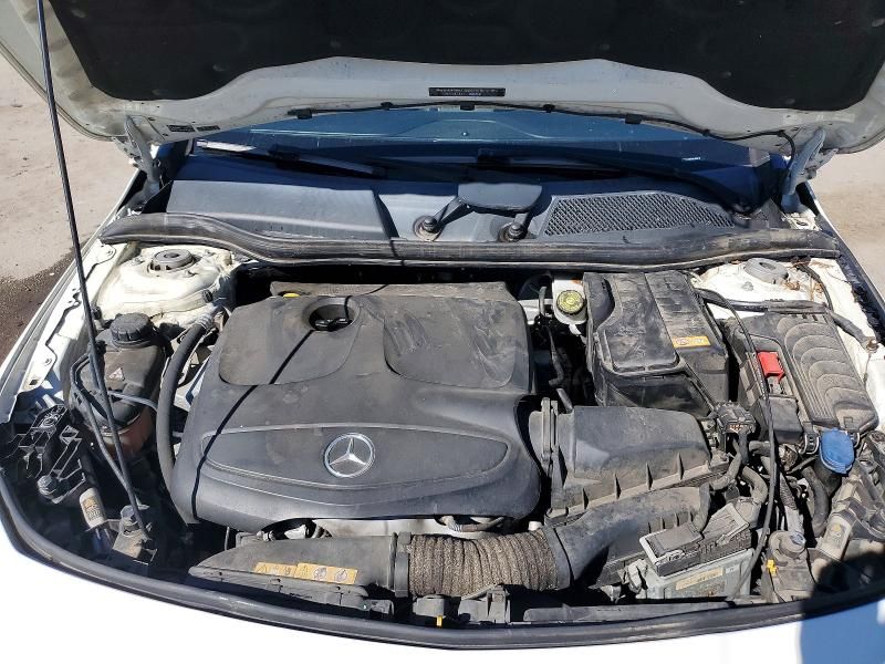 2015 Mercedes-Benz Cla 250