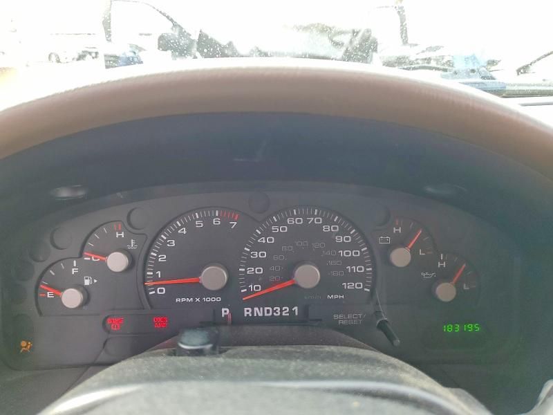 2004 Ford Explorer xls