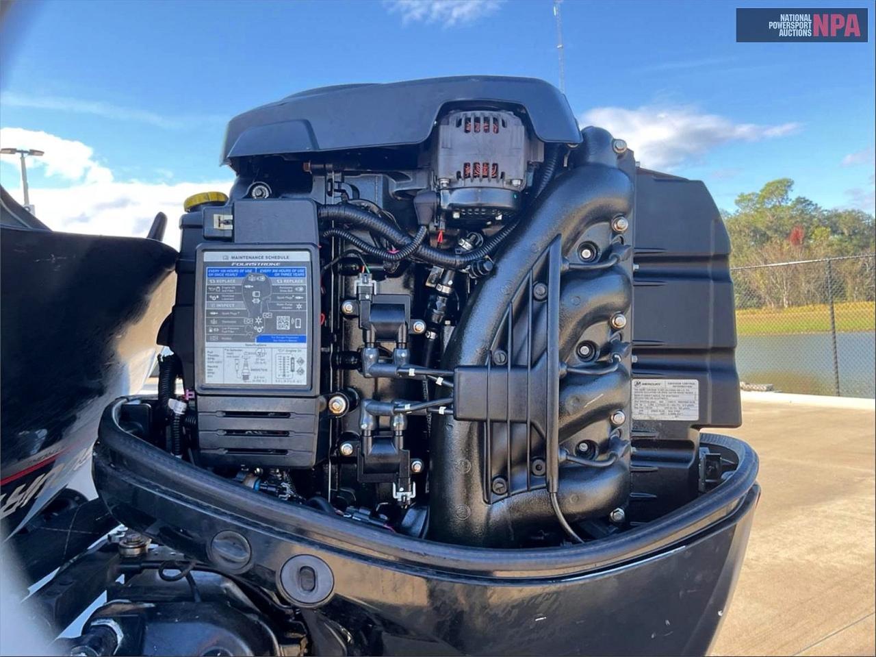 2021 Other 2021 Bayliner VR5 BR(*)