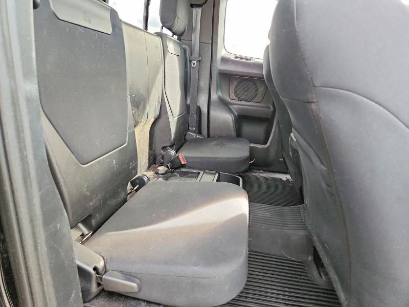 2017 Toyota Tacoma SR5 V6