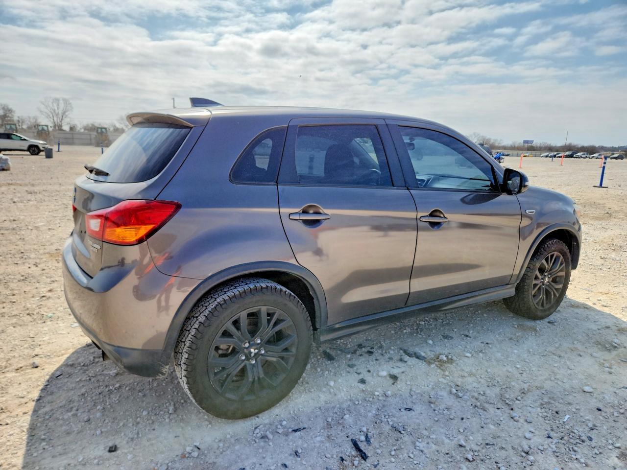 2017 Mitsubishi Outlander Sport es