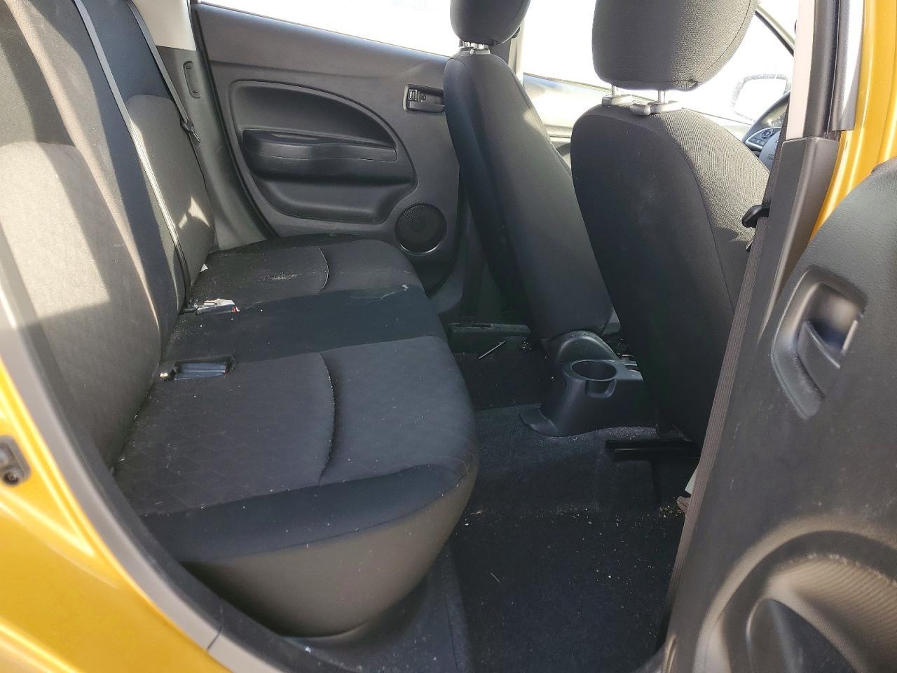 2022 Mitsubishi Mirage es