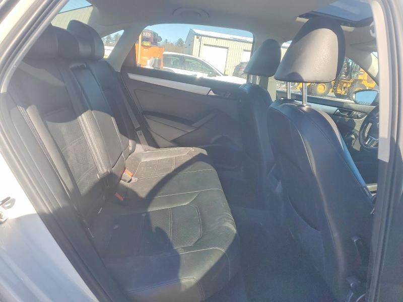 2012 Volkswagen Passat se