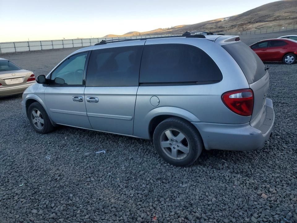 2005 Dodge Grand Caravan sxt