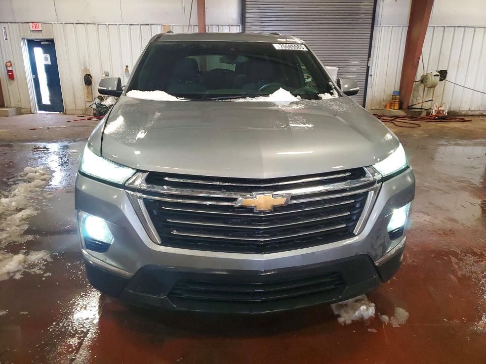 2023 Chevrolet Traverse lt