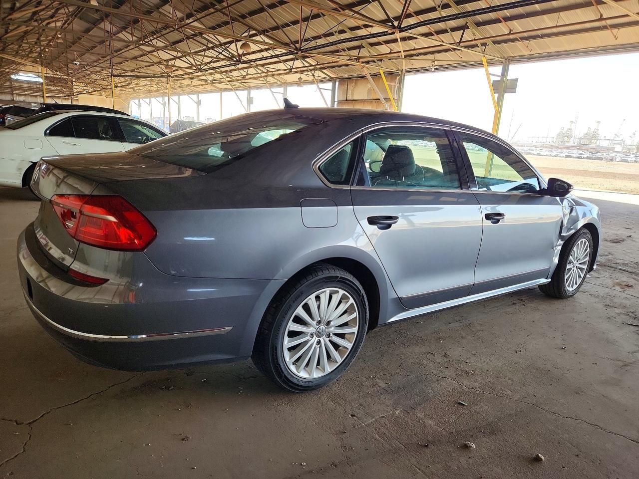 2016 Volkswagen Passat se