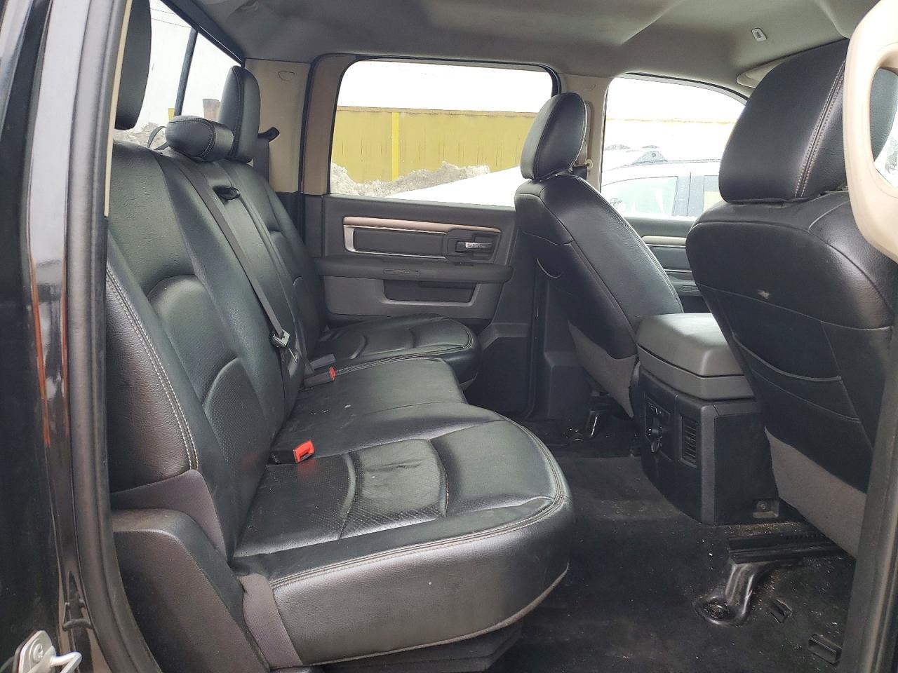 2017 Dodge Ram 1500 slt