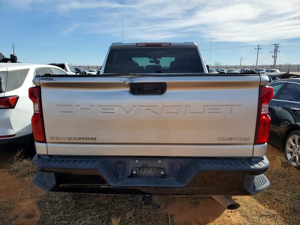 2022 Chevrolet Silverado K2500 Custom