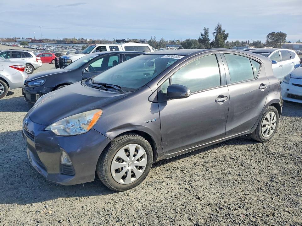 2014 Toyota Prius c