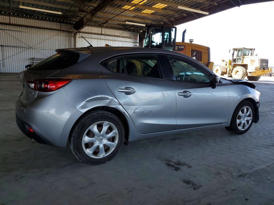 2015 Mazda 3 Sport