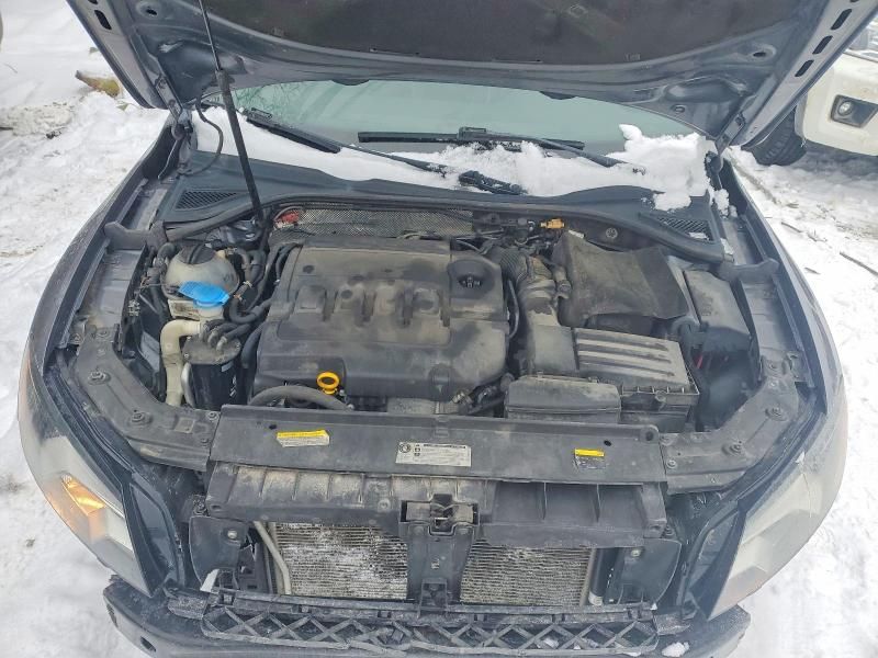 2015 Volkswagen Passat sel