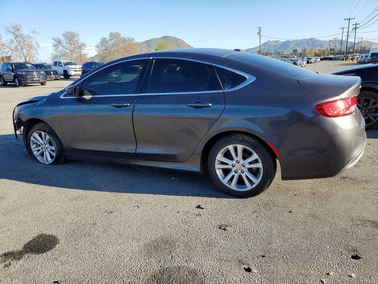 2015 Chrysler 200 Limited