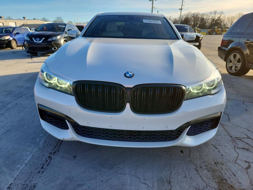2018 BMW 740 i