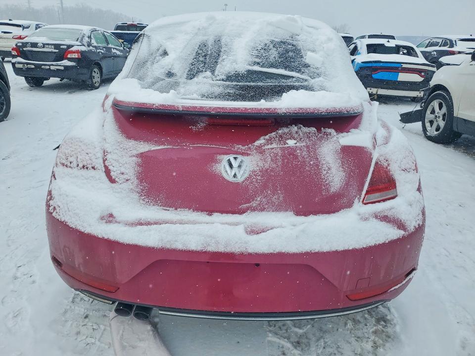 2017 Volkswagen Beetle S/se
