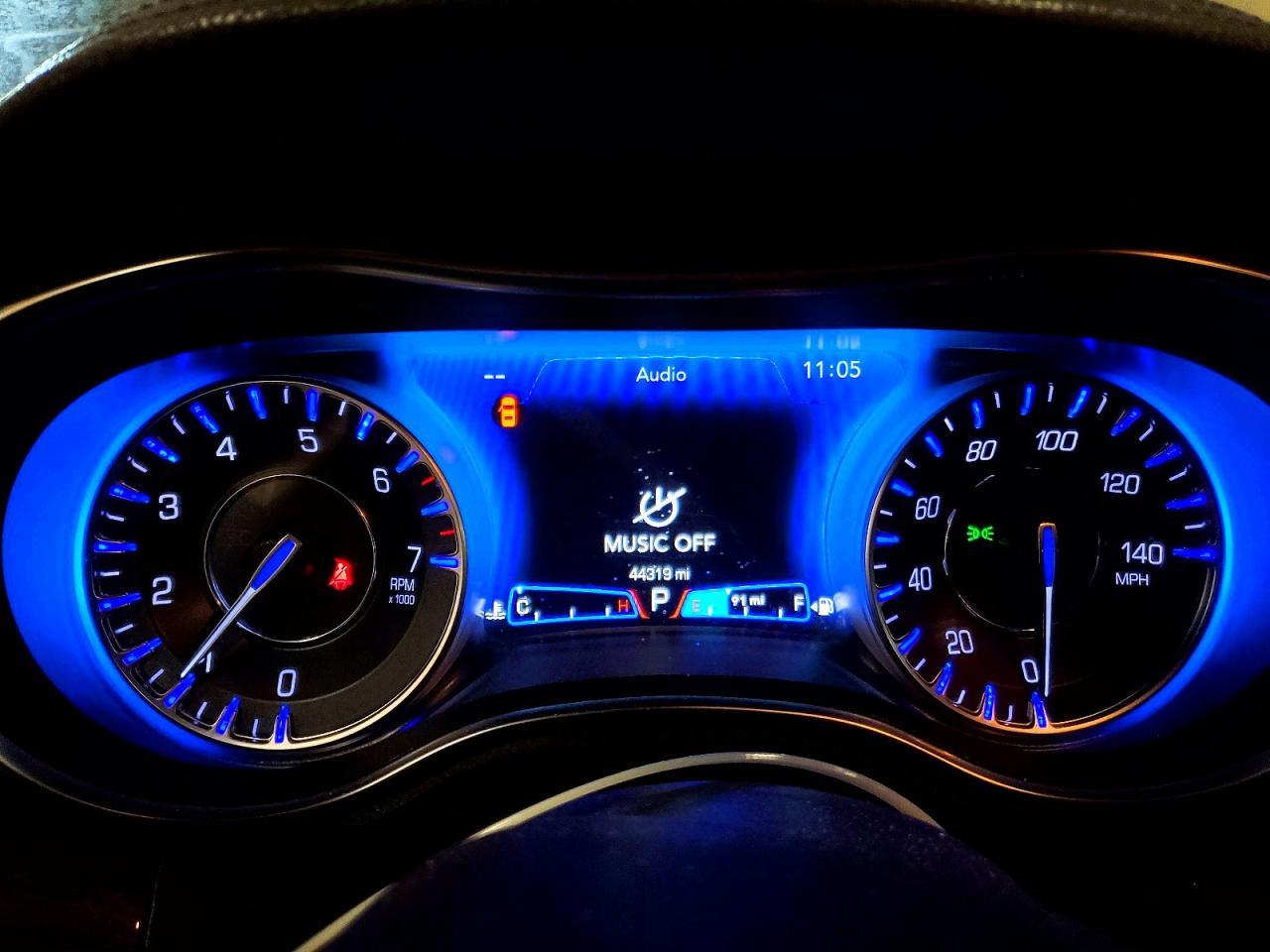 2019 Chrysler 300 Touring
