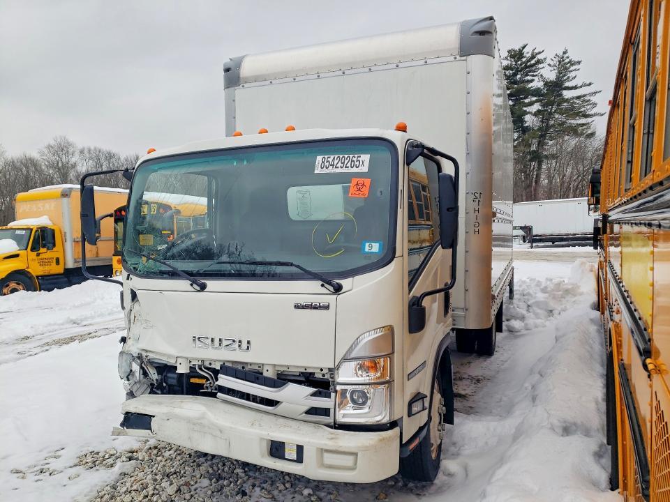 2024 Isuzu NPR HD BOX Truck