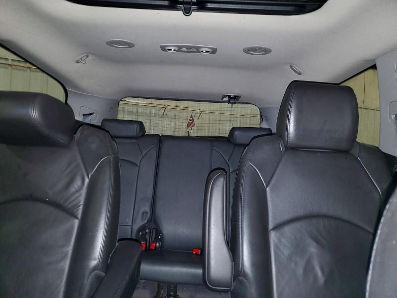 2011 Chevrolet Traverse lt