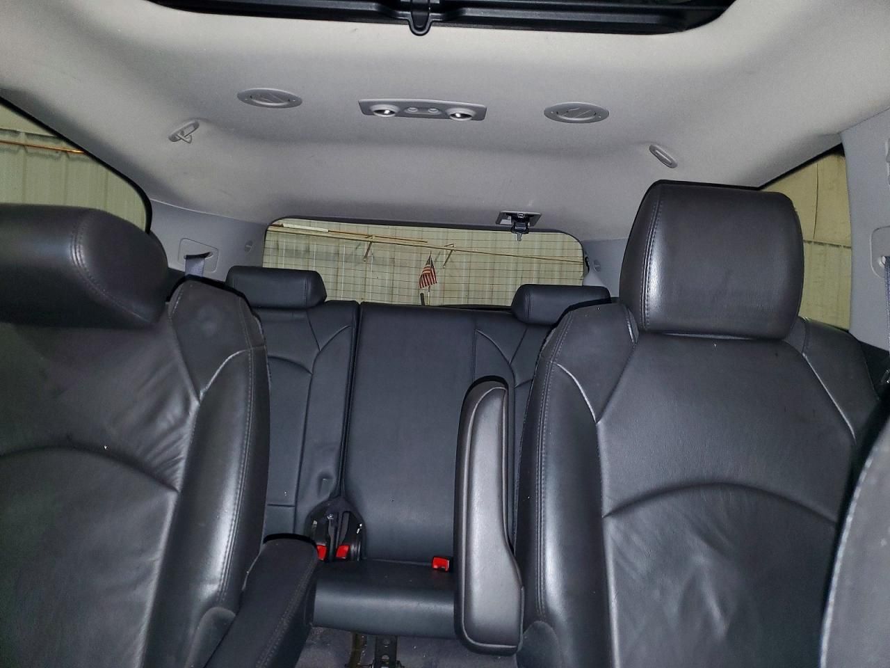 2011 Chevrolet Traverse lt