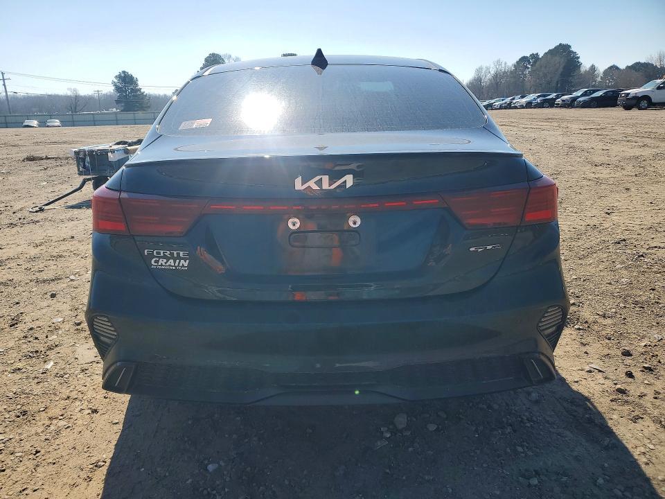 2022 KIA Forte Gt-line