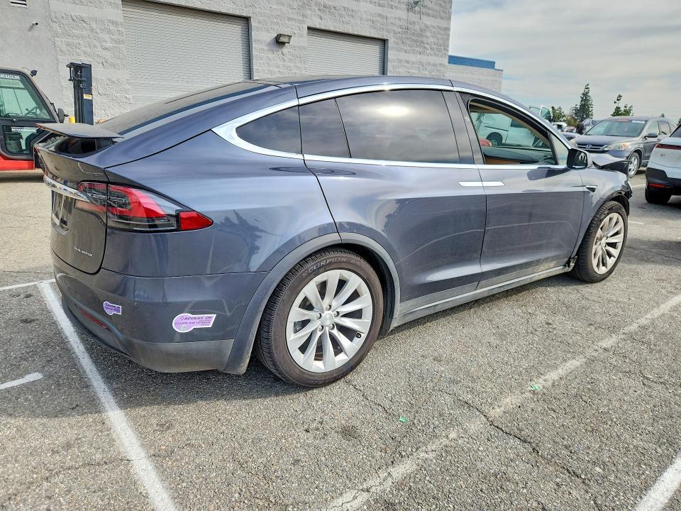 2019 Tesla Model x