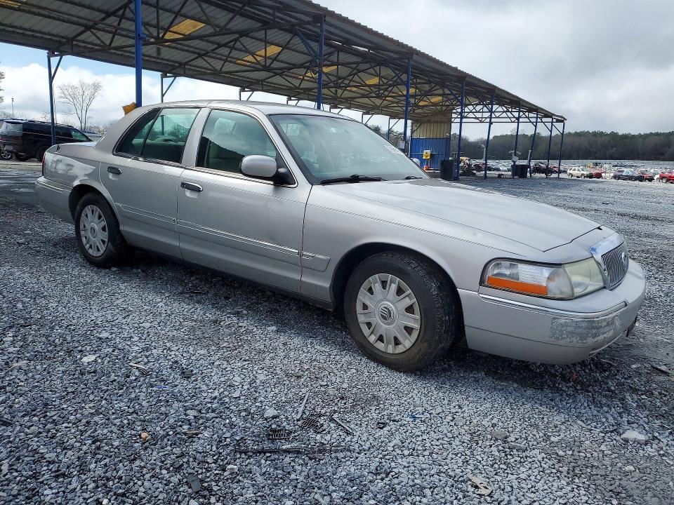 2005 Mercury Grand Marquis gs