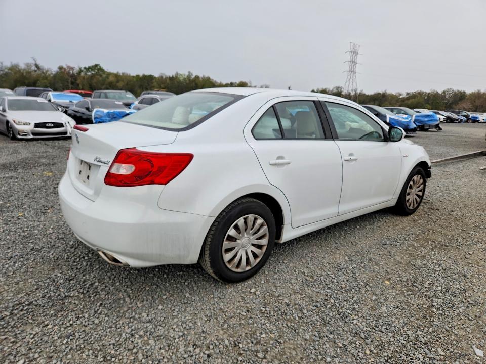 2012 Suzuki Kizashi s