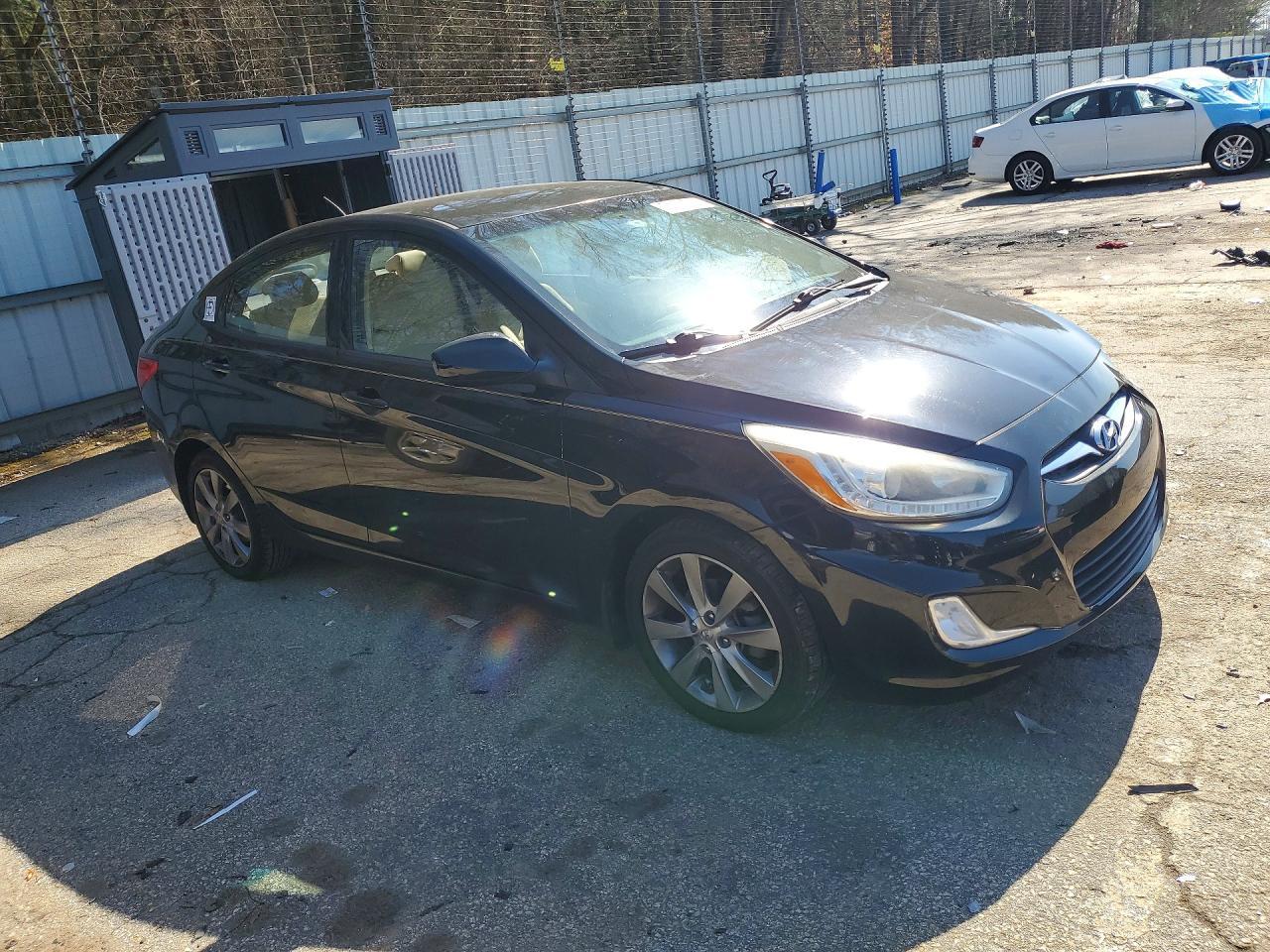 2014 Hyundai Accent gls