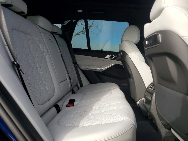 2025 BMW X5 Xdrive50e