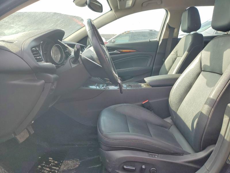 2018 Buick Regal Tourx Essence