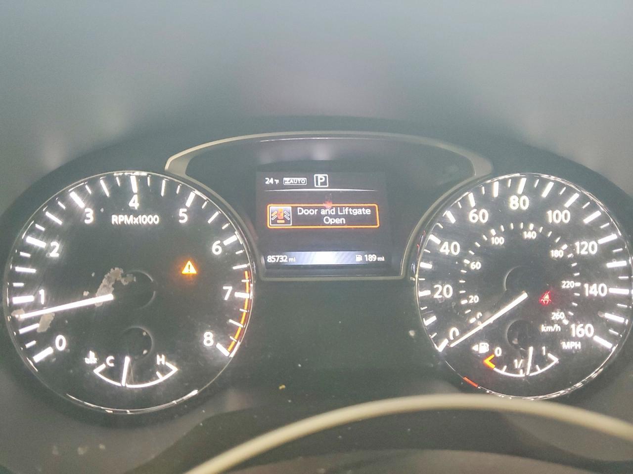 2017 Nissan Pathfinder s