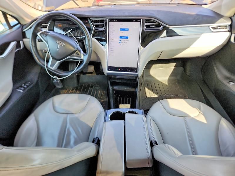 2015 Tesla Model s 85D