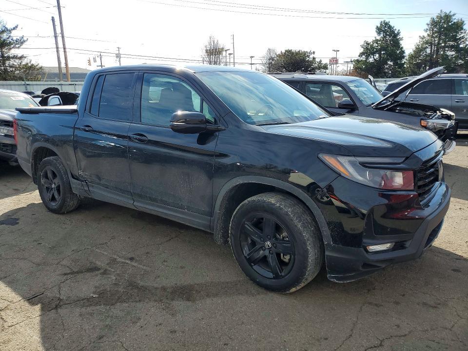 2022 Honda Ridgeline Black Edition