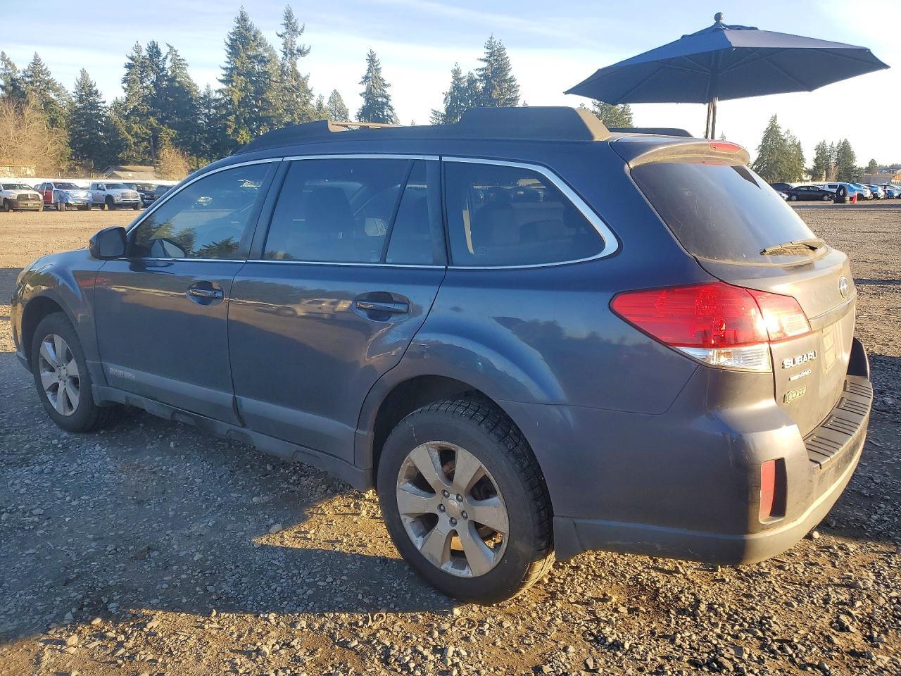 2011 Subaru Outback 2.5i Premium