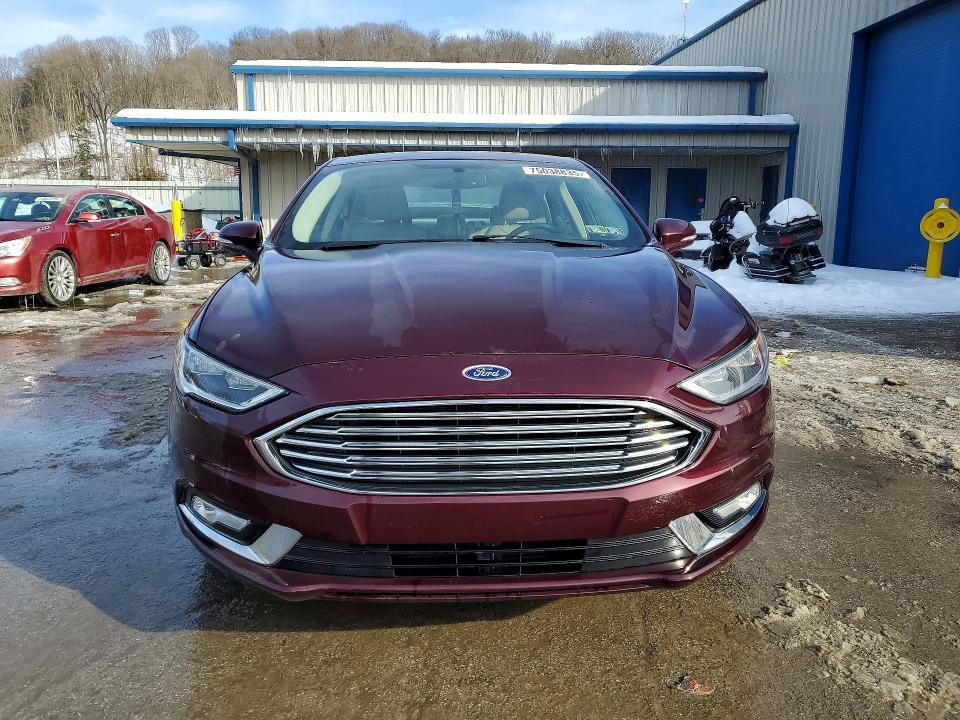 2017 Ford Fusion se