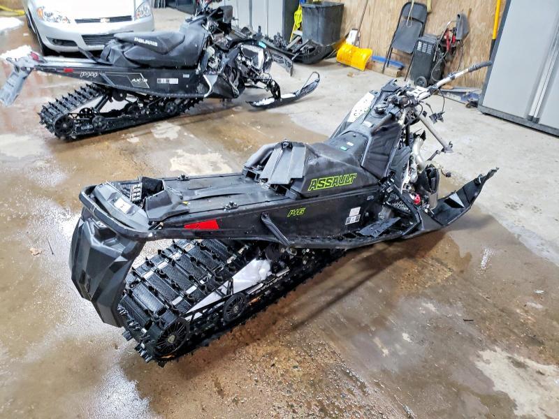 2024 Polaris 840 cc