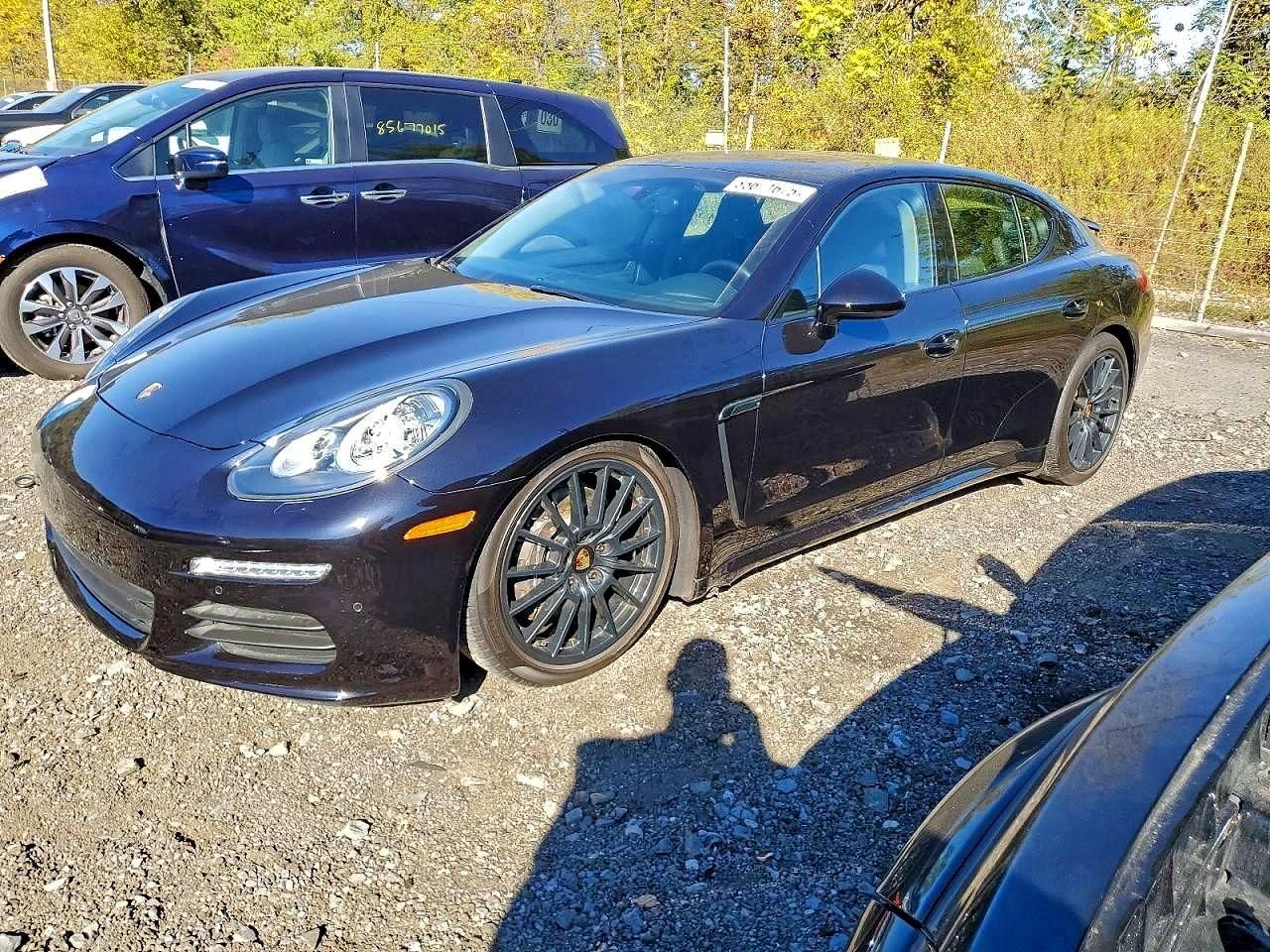2016 Porsche Panamera 2