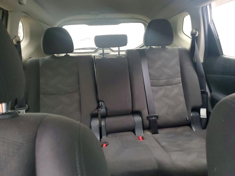 2016 Nissan Rogue s